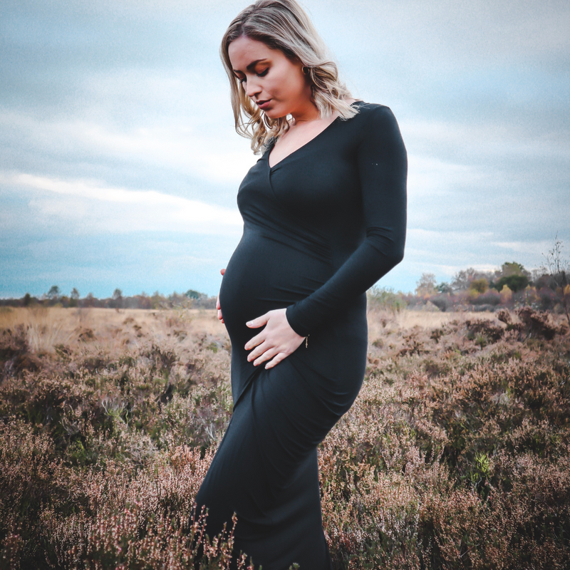 Maternity Dresses for Your Winter Photo Shoot